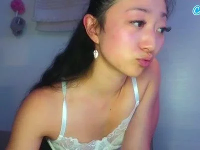 Golden Ticket Show Recording  from 2025-04-17 06:18:02 by Sweet Sofie