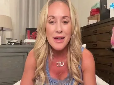 Golden Ticket Show Recording  from 2025-04-22 00:59:16 by Brandi Love