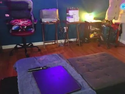 Golden Ticket Show Recording  from 2025-05-02 03:34:32 by Ms Butterworths