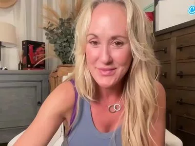 Golden Ticket Show Recording  from 2025-05-08 00:56:32 by Brandi Love