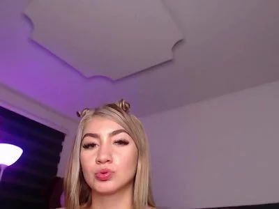 Golden Ticket Show Recording  from 2021-09-30 08:08:02 by little blonde