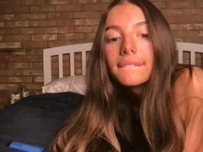 Golden Ticket Show Recording (1 / 2) from 2023-03-08 05:21:11 by jojocutie