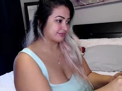 Golden Ticket Show Recording  from 2018-10-13 21:48:21 by Real Diamond Doll