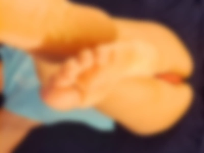 Feet by lilamberlyn69