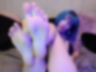 Crusty Nail Polish And Soles by RainexBBY