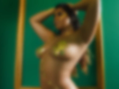 gisellereyess (gisellereyess) XXX Porn Videos - Golden goddess - super sexy bodypanit -