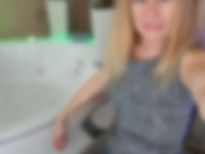 OliviaMoonM (oliviamoonm) XXX Porn Videos - Olivia