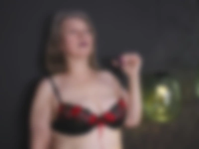 NataliMellow (natalimellow) XXX Porn Videos - Hot milf in red 🔥