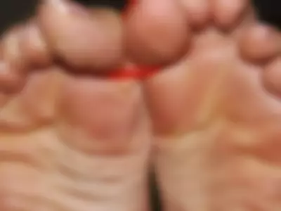 Feet by EseniaBurito