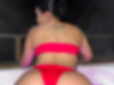 Hot 🥵 Jacuzzi by Isabella