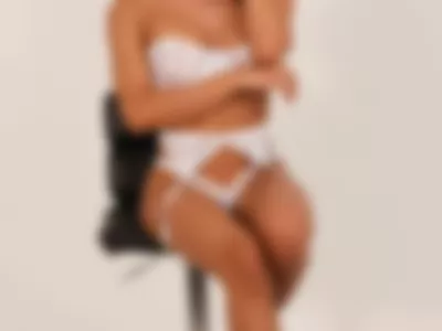 Ainara Velez (celestdiamond) XXX Porn Videos - White Christmas