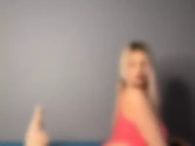 KristenCurry (kristencurry) XXX Porn Videos - seductive poses in pink bodysuit
