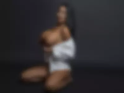 sellenasky (sellenasky) XXX Porn Videos - Hot body & hot brunette