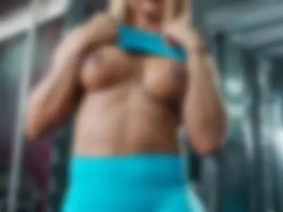 Christie Kroes (christiekroes) XXX Porn Videos - Hot ass in the gym