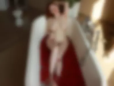 StellaGrant (stellagrant) XXX Porn Videos - Taking a bath with rose pеtals...#naked 🌹