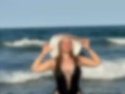 jucielussie (jucielussie) XXX Porn Videos - on the sea
