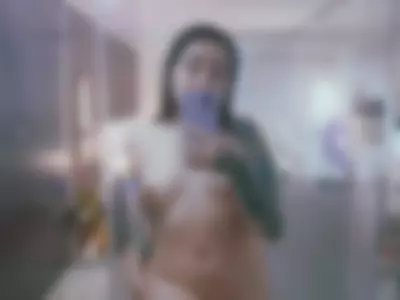 Peachval - in my bathroom on Camsoda 