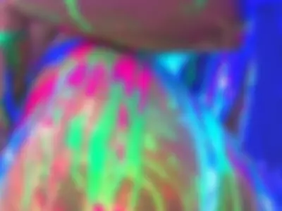 Emma-Hunter - delicious ass at neon party haha on Camsoda 