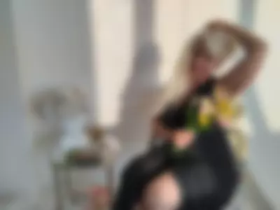 failofayear (failofayear) XXX Porn Videos - blonde in an evening dress