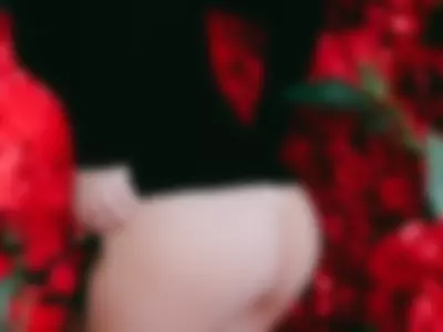 july (Sweeet-july) - Lady in red on Camsoda 