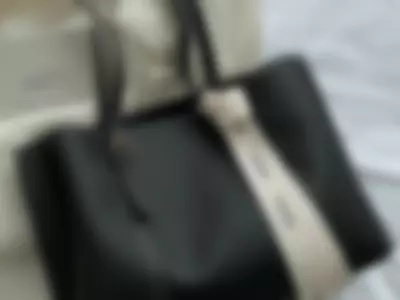 Jessika Daniels (Jessikadaniels) - stylish bag on Camsoda 