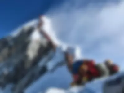 Climbing Everest by AfinaSiisi