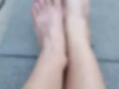 Nadja Neah (Nadjaneah) - Feets in natural 👣 on Camsoda 