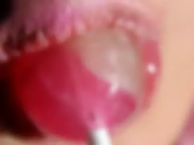 Olivia Horst (Oliviahorst) - suck chupa chups on Camsoda 