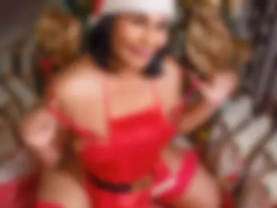 Isa-castiblanco - Photo shoot Christmas on Camsoda 