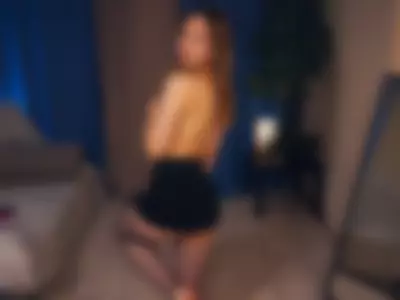 Linn Crofoot (Linncrofoot) - I'm in a skirt :) on Camsoda 