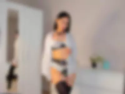 Sarah (Darelleharber) - Sexy outfit❤️‍🔥 on Camsoda 