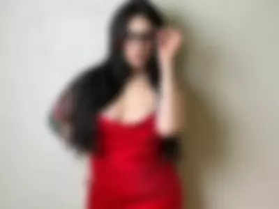 Deephunter - Lady in red on Camsoda 