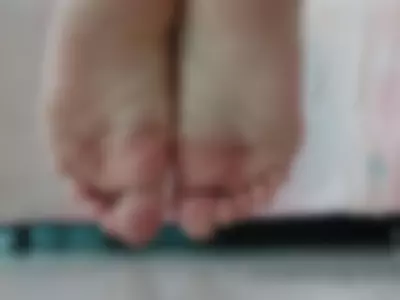 Lala-Ruiz - SHOW FEET on Camsoda 