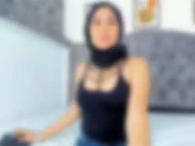 sexy milf! 😋 by Lia Arabic