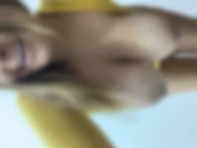 lexichanel (lexichanel) XXX Porn Videos - Sexy Yellow Body
