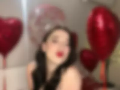 Mon Amour R (Monamourr) - Happy Valentines Day on Camsoda 