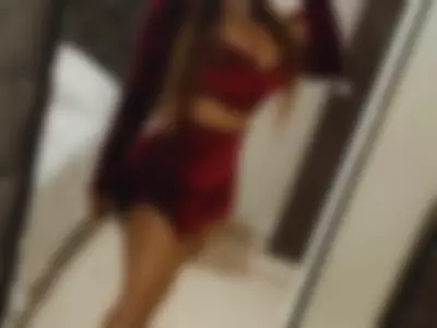 sexy curvy blonde girl by Lauren-foxx1