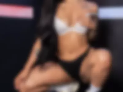 A sexy player by Alaia Big Booty