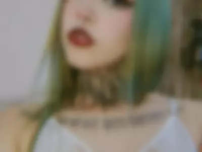 A CUTE PEAK OF ME ♥ by Malory Grey