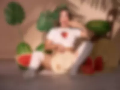 Under summer sky, a sensations game by SofiiSweet