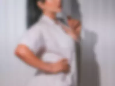 Do you leave me your nurse at home? by VERONICA