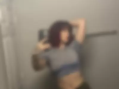 M E O W (mirror pics) by parkernextdoor