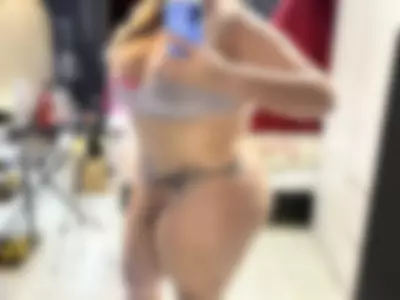 My bombón ass by QueenVickyGX
