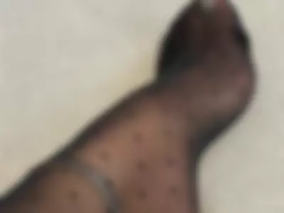feet delicious by vanessa-rose