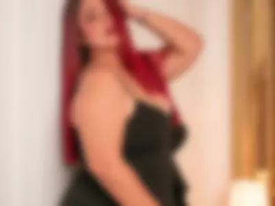 is so hot the color Black by Mairys