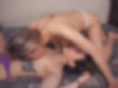 69 pose and pleasure ! by Mia and Elfy