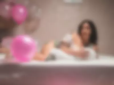 Birthday Girl by veronicavixxxen13