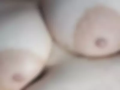 Tetas by kathakatha
