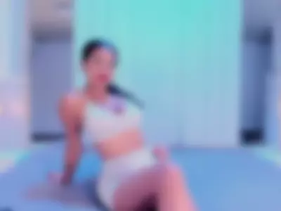 Fill my pussy with milk and make me arrive 🥵💦 by Lia obrien
