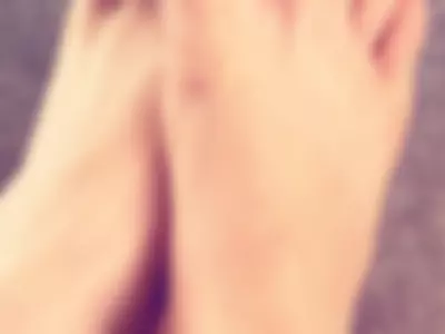 Little toes by Sammi09